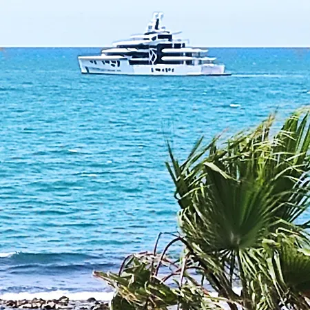 Appartement Beach Front Apartment Casa Davidoff *
